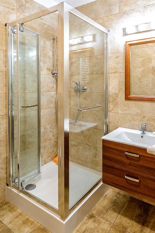 Pensjonat Nad Struga Apartamento Stryków Exterior foto