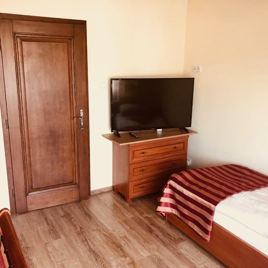 Pensjonat Nad Struga Apartamento Stryków Exterior foto