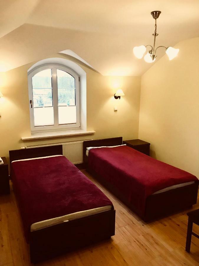 Pensjonat Nad Struga Apartamento Stryków Exterior foto